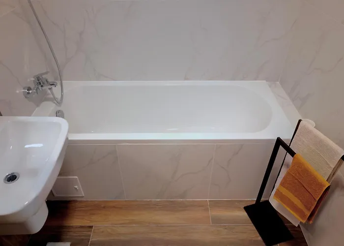 Neo Sapte - - Of Mara * Timişoara